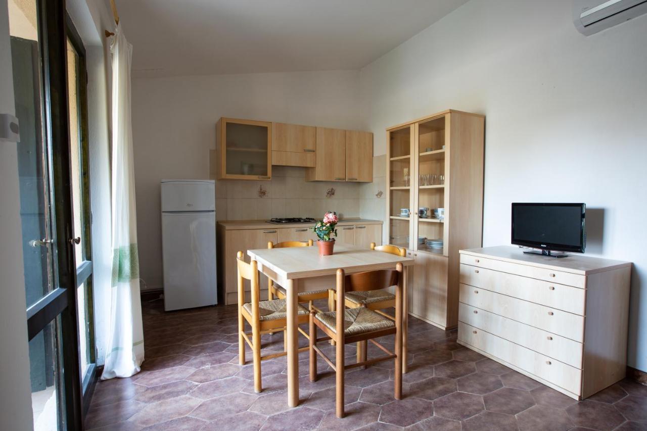 Residence Il Melograno 圣特奥多罗 外观 照片